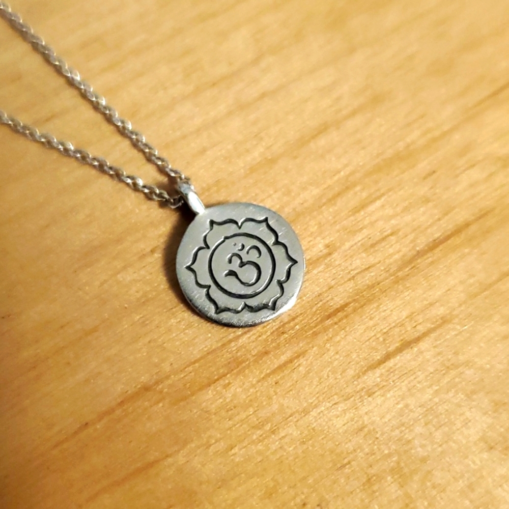 Me&Ro silver lotus ohm necklace
